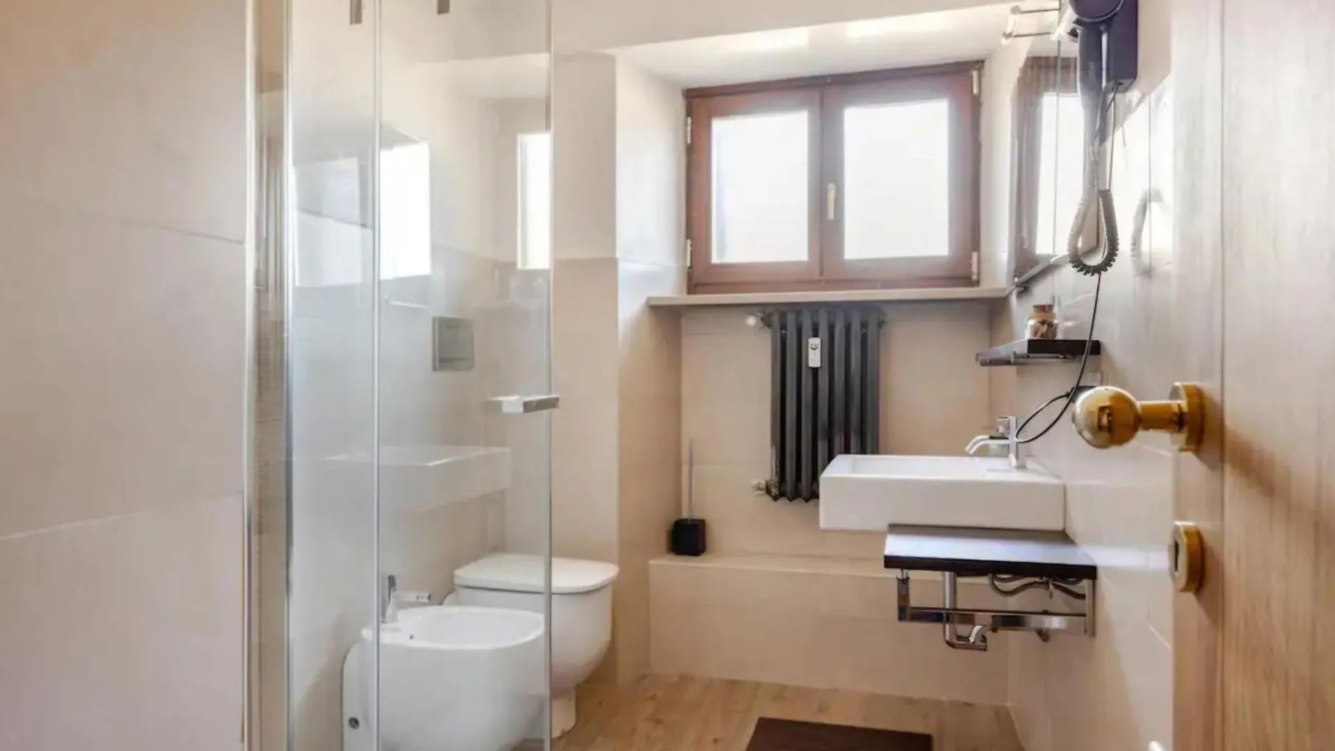 Piazza Bra - Refined 130 Sqm With 2 Suites Βερόνα Διαμέρισμα